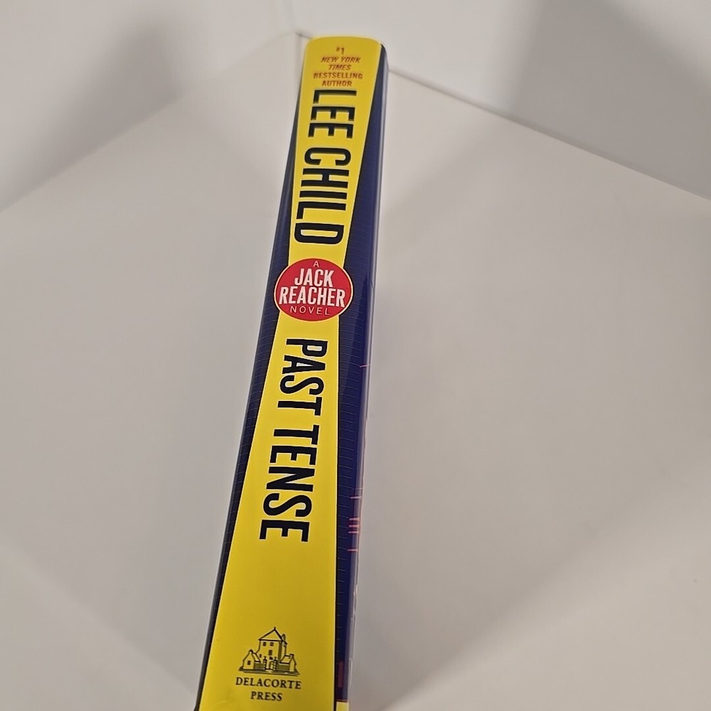 Past Tense: A Jack Reacher Novel - Hardcover By Child, Lee - GOOD - Picture 2 of 4